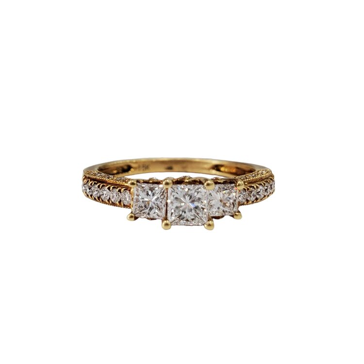 (R) 18KY .94CT TDW VS2 E , 18K YELLOW GOLD 3 STONE PRINCESS CUT ANNIVERSARY AND BRIDAL RING