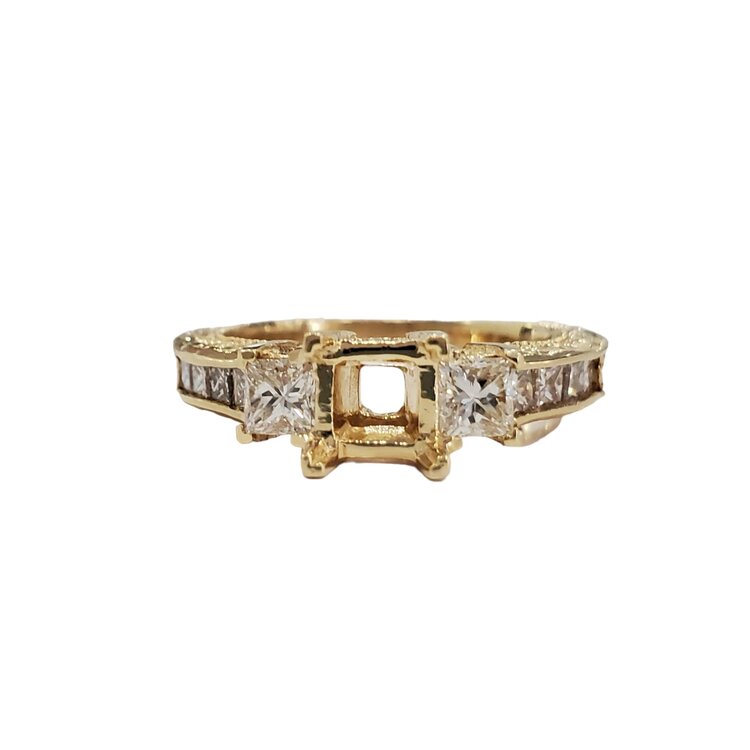 (R) 14K YELLOW GOLD .53TDW PRINCESS CUT THREE STONE CHANNEL SET ENGAGEMENT RING MOUNTING