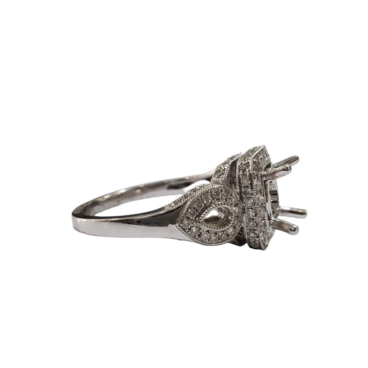 Gemdek M(R) 18K WHITE GOLD .67TDW ENGAGEMENT MOUNTING