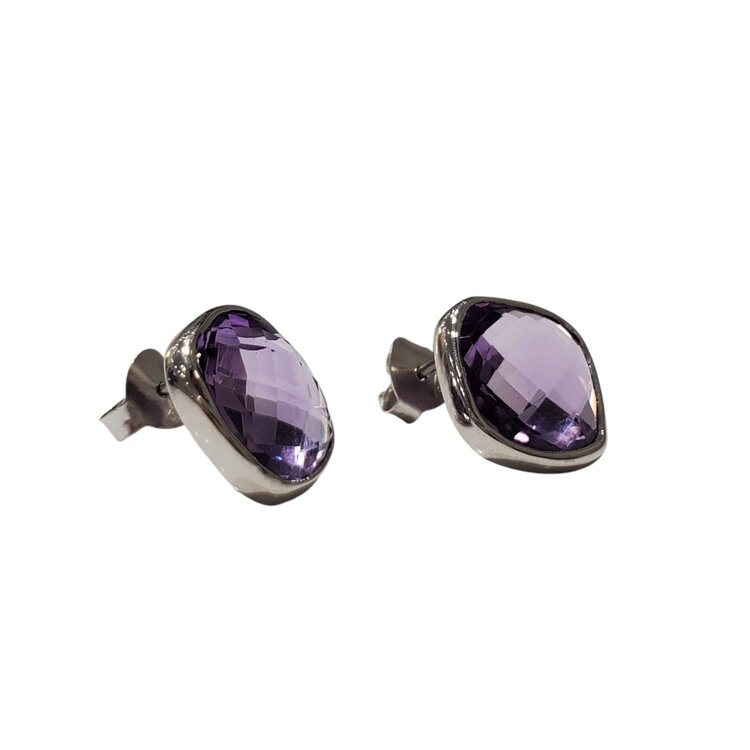 (X) 925 AMETHYST STUDS