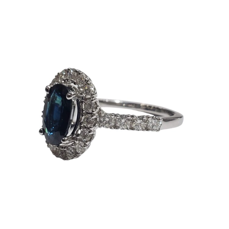 Gemdek M(R) 18K 1.70CT SAPP .89CT DIAMOND HALO RING