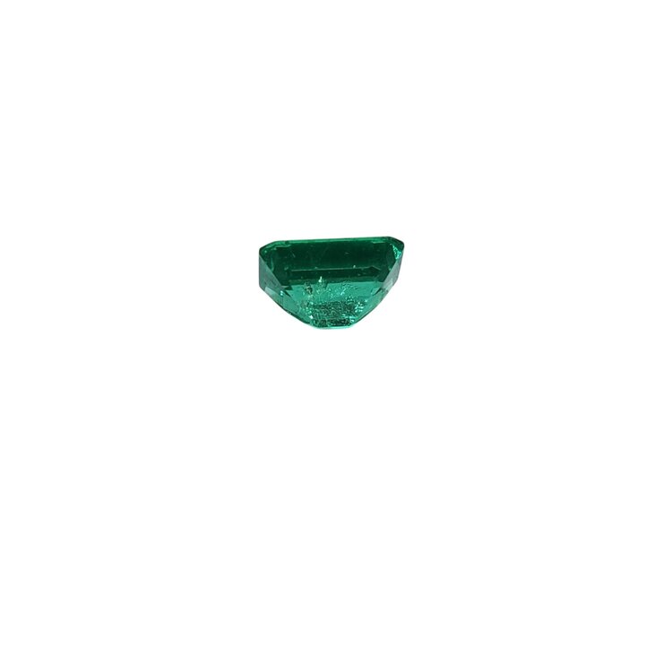 Gemdek M(R) .63CT EMERALD STEP CUT
