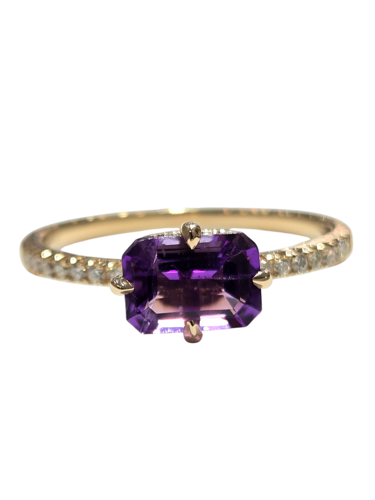 PARAGON COUTURE (R) 14K 1.10AM .12DIA YELLOW GOLD RING WITH AMETHYST AND DIAMONDS