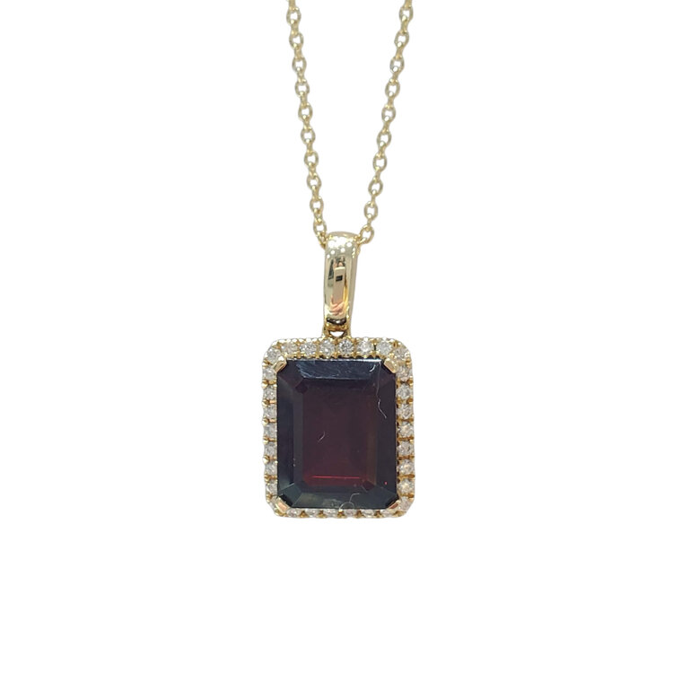 GBC (Y) 14KY 4.41CT GARNET .15TDW HALO PENDENT