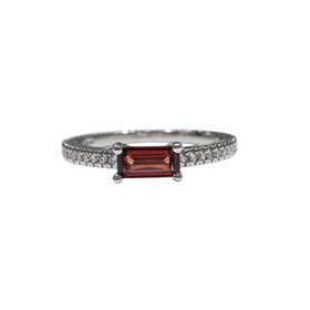 CB (Y) 14KW .10CT EMERALD CUT GARNET RING