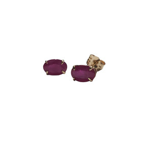 (Z) 14KY 6MM RUBY OVAL STUD EARRINGS