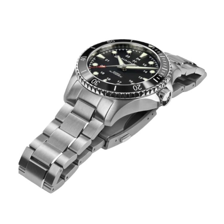 Hamilton HAMILTON SCUBA/ Reference H82515130 / Caliber H-10 / Collection Khaki Navy /Movement Automatic/Case size 43MM/Thickness 12.58MM/Dial Color Black/Case Stainless Steel/Crystal Sapphire/80 hr pwr