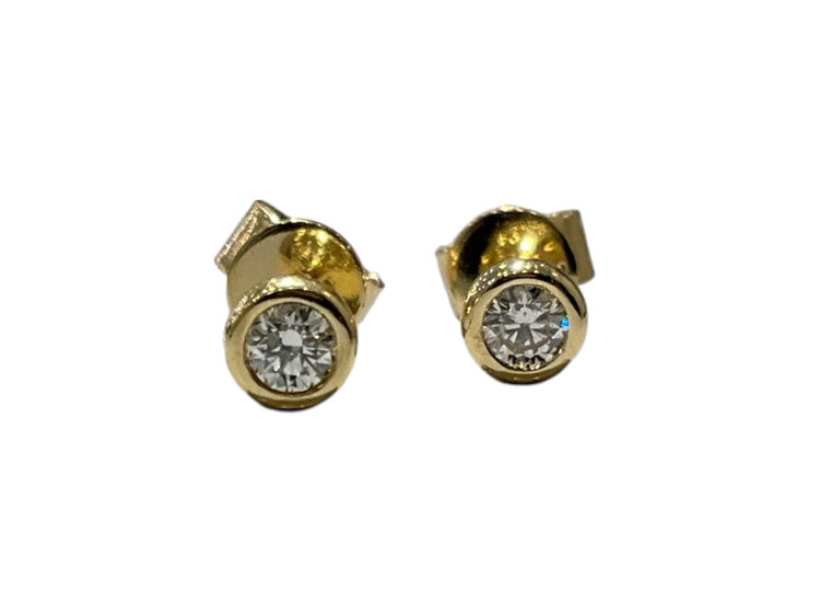 KALLATI (R) 14KY 1/3CT BEZEL STUD EARRINGS