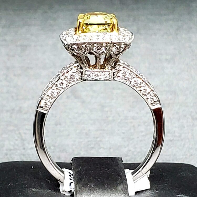 Gemdek M(R)18KY TT 1.49FY 1.07DIA GIA CERTIFIED #17169116 TWO TONE RING RADIANT FANCY YELLOW CENTER