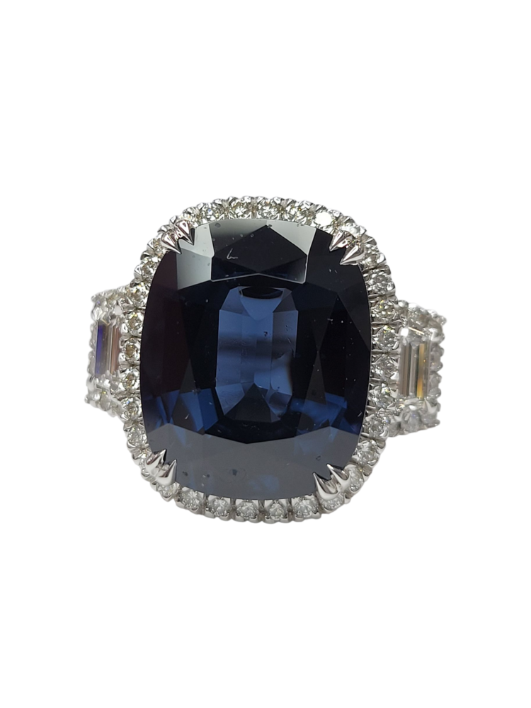 Gemdek (Y) 18K 12.57SPN 1.54DIA , 18K WHITE GOLD RING, GIA CERTIFIED 12.57CT COBALT SPINEL #2225440460, 1.54CT IN DIAMONDS VS1 F