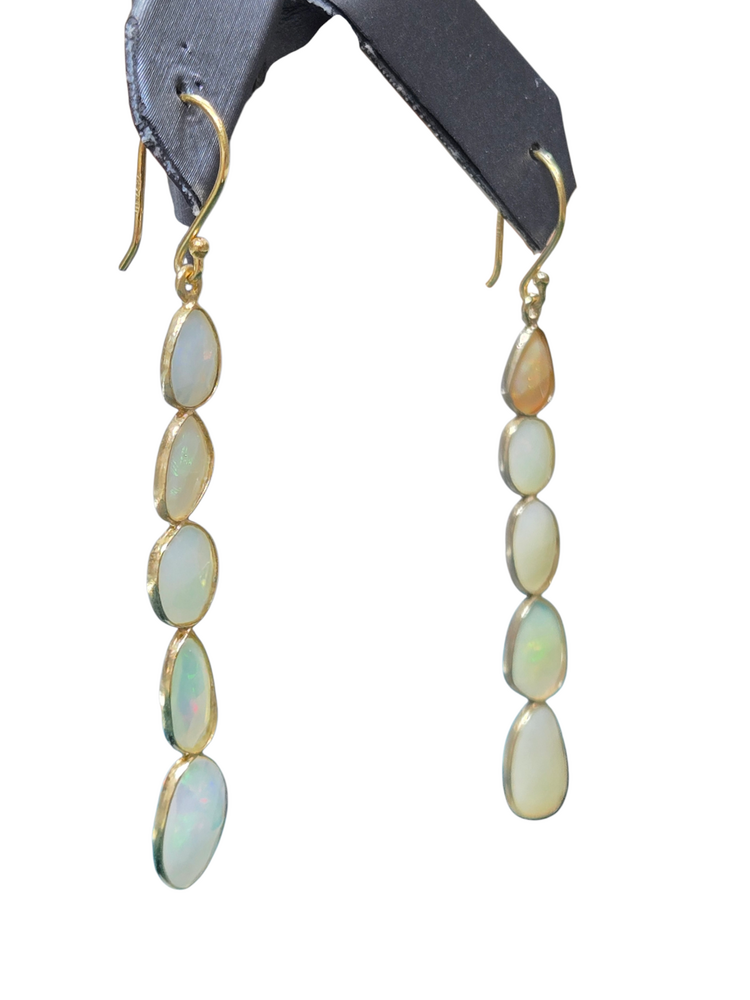 (X) 925 GP OPAL EARRINGS,  NATURAL ETHIOPIAN OPALS IN SILVER WITH 14K GOLD PLATING