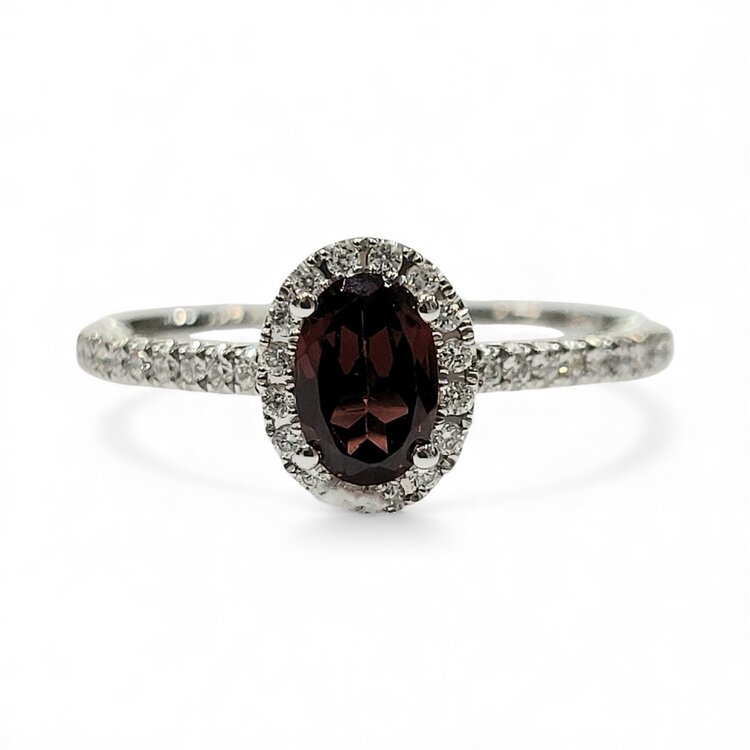 GBC (Y) 14K .62CT GARNET .16TDW HALO RING