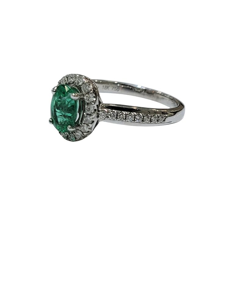 GBC (Z) 18K .82CT EM .27CT STRAIGHT LINE DIAMOND HALO RING WITH NATURAL EMERALD GEMSTONE CENTER AND NATURAL DIAMONDS ON THE SETTING