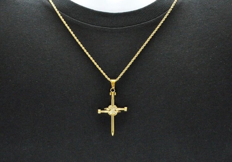 Blackjack (Z) MENS GOLD STAINLESS STEEL NAIL CROSS PENDANT WITH CZ 24”ROPE CHAIN