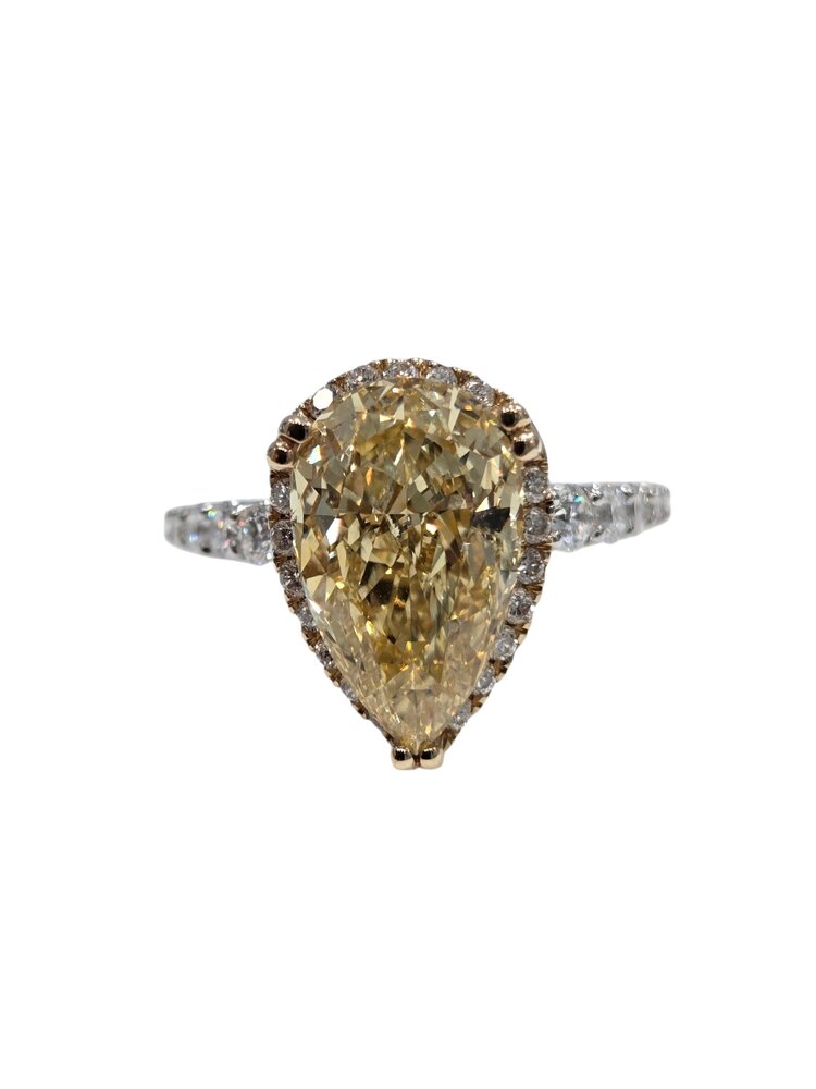 DIAMOND TRADERS INTERNATIONAL (Z) 14K 4.03CT LAB 1.20MT , WHITE & YELLOW GOLD BRIDAL RING, LAB GROWN DIAMONDS, 4.03CT FANCY YELLOW PEAR CENTER STONE “CANARY”,  1.20 CARATS ON THE SETTING