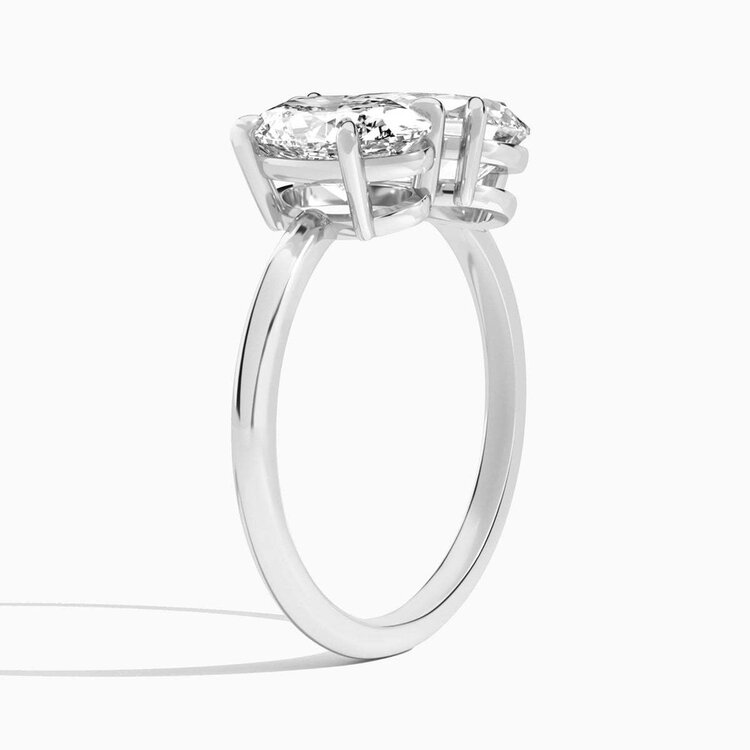 DIAMOND TRADERS INTERNATIONAL (Z) 14K 2.00CT LAB VS1 E , WHITE GOLD "TU ET MOI" DESIGN BRIDAL RING, 1 CARAT OVAL & 1 CARAT PEAR SHAPED LAB GROWN DIAMONDS.