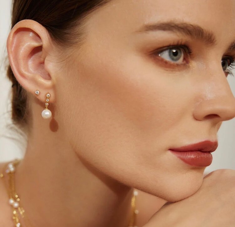 Gold Tennis Beaded Stone Shell Pearl Drop Stud Earrings, Material: 925 Sterling Silver with 14kt Gold Plating with Shell Pearl/Cubic Zirconia • Earring Size: 20 x 7mm • Weight: 2.5g