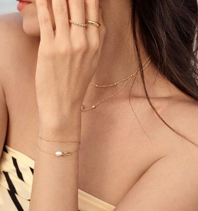 ANIA HAIE Gold Beaded Chain Bracelet • Material: 925 Sterling Silver with 14kt Gold Plating • Bracelet length: 165mm with 20mm extender • Weight: 0.9g