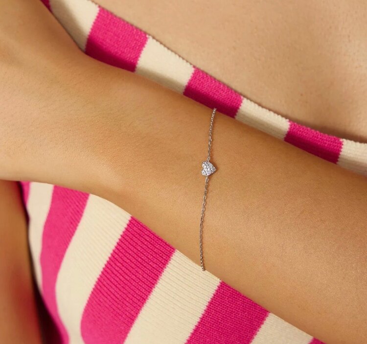 ANIA HAIE Silver Sweetheart Pavé Bracelet • Material:925 Sterling Silver with Rhodium Plating with Cubic Zirconia • Bracelet length: 165mm with 20mm extender • Weight: 1.4g