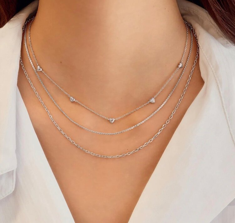 ANIA HAIE Silver Pave Puffed Heart Station Necklace • Material: 925 Sterling Silver with Rhodium Plating and Cubic Zirconia• Necklace length: 405mm with 50mm extender • Weight: 2.6g