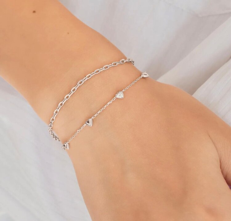 ANIA HAIE Silver Pave Puffed Heart Station Bracelet • Material: 925 Sterling Silver with Rhodium Plating and Cubic Zirconia• Necklace length: 165mm with 20mm extender • Weight: 1.7g