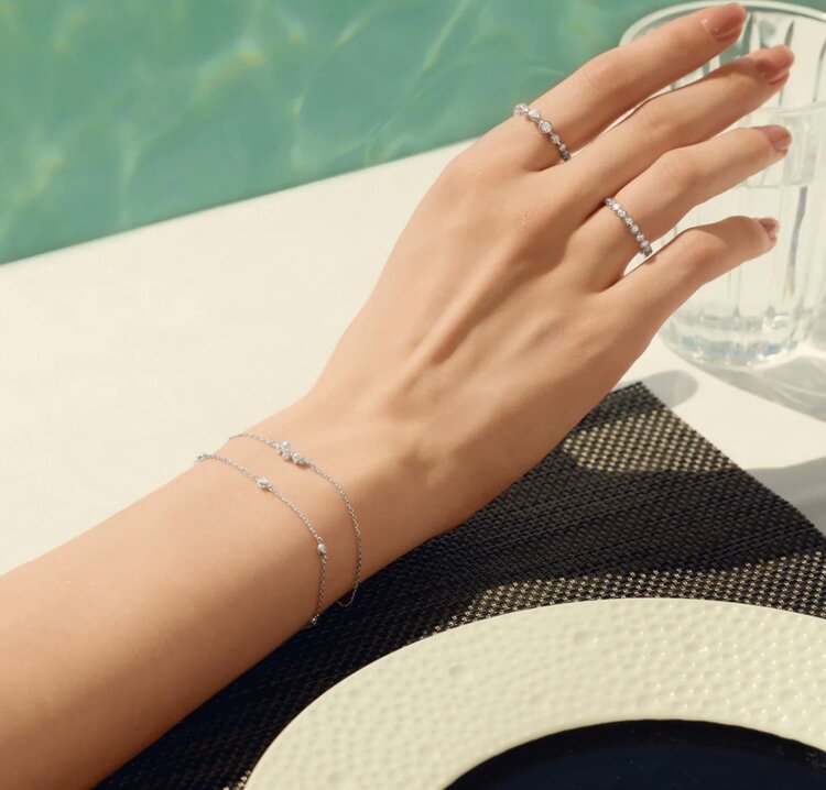 ANIA HAIE Silver Classic Bezel-Set Station Bracelet • Material: 925 Sterling Silver with Rhodium Plating and Cubic Zirconia• Necklace length: 165mm with 20mm extender • Weight: 1.5g