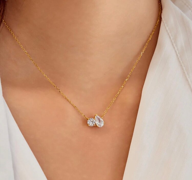 ANIA HAIE Gold Toi and Moi Necklace • Material: 925 Sterling Silver with 14kt Gold Plating • Necklace length: 405mm with 50mm extender • Weight: 2.5g