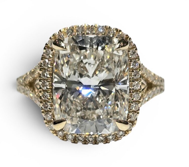 DIAMOND TRADERS INTERNATIONAL (X) 14KY 7.05CT ELONGATED CUSHION CUT LAB GROWN DIAMOND CENTER .50CT LAB GROWN DIAMOND ENGAGEMENT RING IGI LG787675063