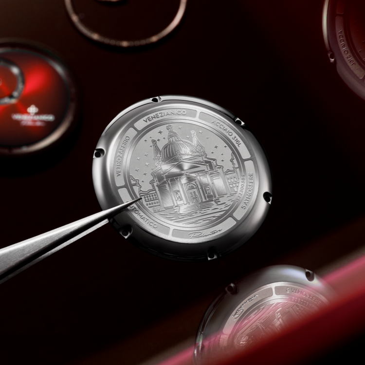 VENEZIANICO Venezianico Redentore Enigma - 1221573 , CASE MATERIAL: 316L Stainless Steel FEATURES: Regulator function DIMENSIONS: Ø40mm, lug to lug 46.7mm, 11.4mm thickness MOVEMENT: Automatic Cal. NH39A CRYSTAL: Sapphire