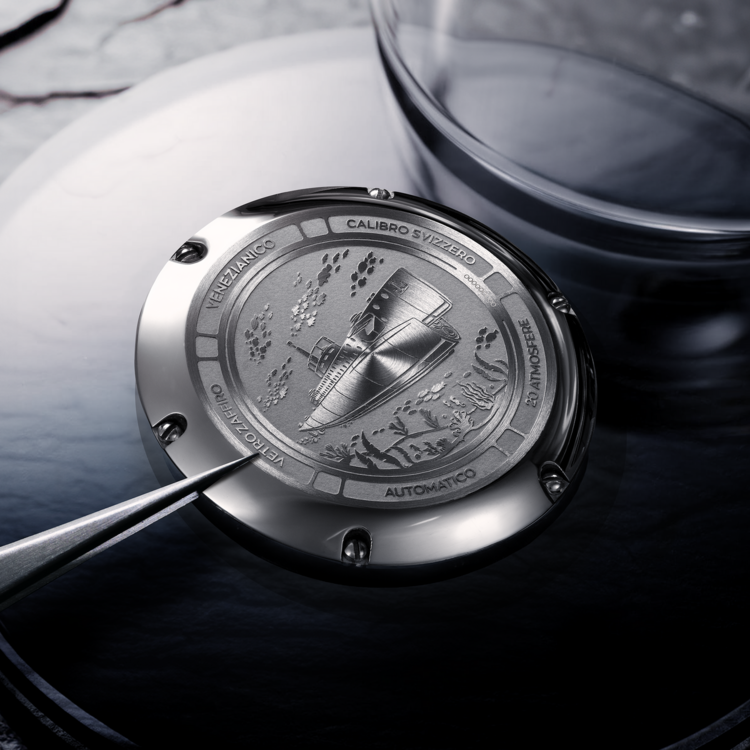 VENEZIANICO Venezianico Nereide Lapislazzuli - 4521548 CASE MATERIAL: 316L Stainless Steel DIAL: Natural Lapis lazuli stone DIMENSIONS: Ø42mm, lug to lug 49mm  MOVEMENT: Automatic Cal. Sellita SW200-1 Swiss Made CRYSTAL: Sapphire Glass BEZEL: Tungston