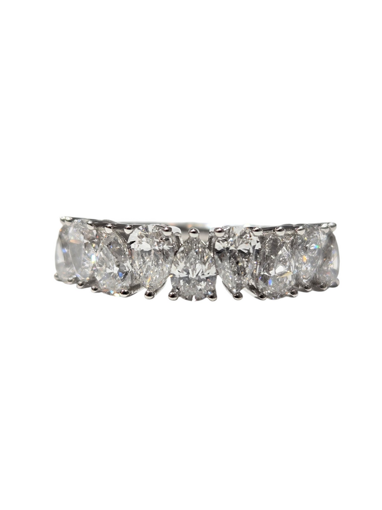 DIAMOND TRADERS INTERNATIONAL (Z) 10K 2CT LAB VS1 F , WHITE GOLD LAB GROWN DIAMOND BAND, 2 CARATS TOTAL, 9 PEAR SHAPES