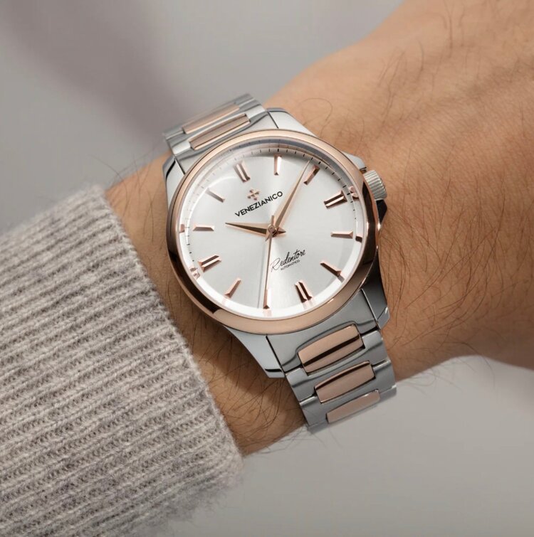 VENEZIANICO Venezianico Redentore 36 - 1121506C CASE MATERIAL: Stainless Steel DIMENSIONS: Ø36mm, lug to lug 42.2mm MOVEMENT: Automatic Cal. NH35A CRYSTAL: Sapphire