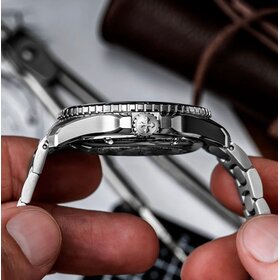 VENEZIANICO Venezianico Nereide 42 - 3321515C CASE MATERIAL: 316L Stainless Steel, DIMENSIONS: Ø42mm, lug 49mm MOVEMENT: CAL NH35A Automatic CRYSTAL: Sapphire with Anti-Reflective Coat