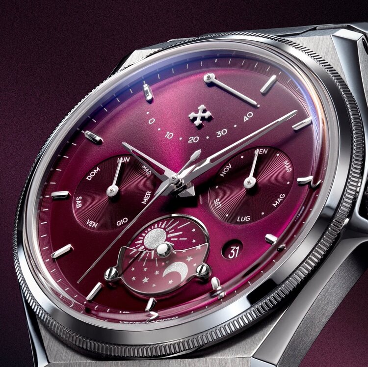 VENEZIANICO Venezianico Arsenale Calendario - 6221581C , CASE: 316L stainless steel, satin finish DIMENSIONS: Ø40mm, lug-to-lug 44.00 mm, 1.4 mm thickness CRYSTAL: sapphire crystal, MOVEMENT: Miyota 9100 automatic