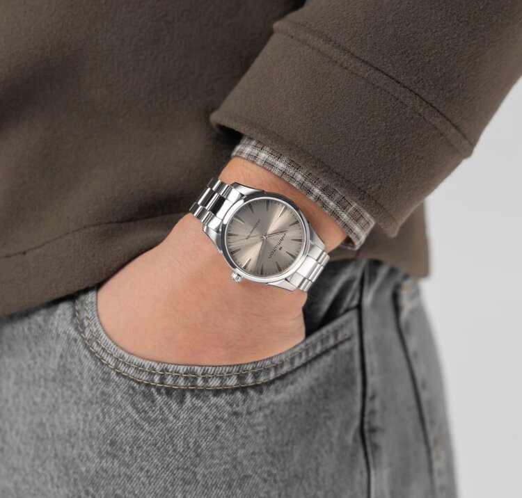 Hamilton HAMILTON JAZZMASTER QUARTZ / Reference H32461121 / Caliber F06-105 / Collection Jazzmaster  /Movement Quartz/Case size 40MM/Thickness 7.8MM /Dial Color Beige/Case Material Stainless Steel/Crystal Sapphire