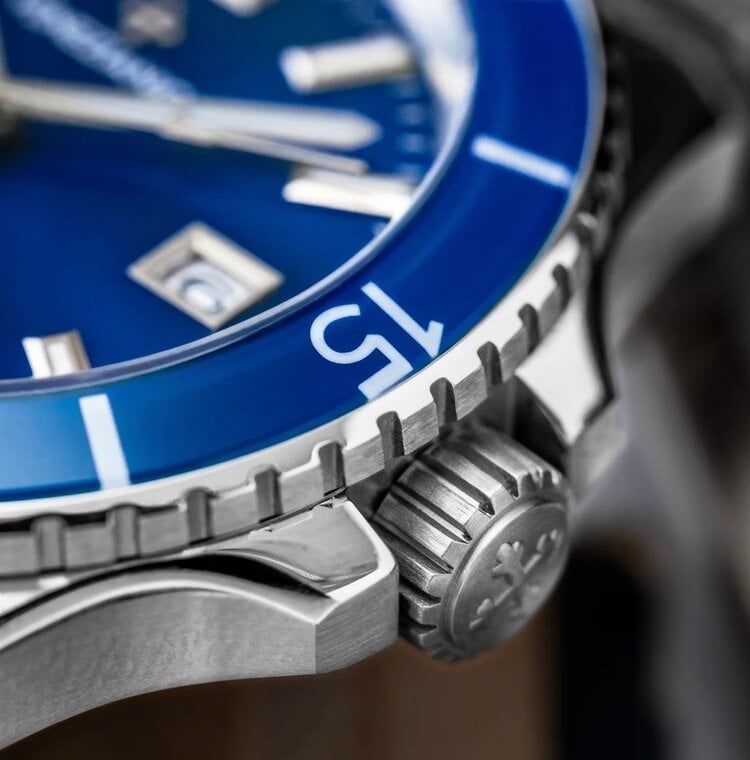 VENEZIANICO Venezianico Nereide 42 - 3321512C CASE MATERIAL: 316L Stainless Steel DIMENSIONS: Ø42mm, lug to lug 49mm  MOVEMENT: Automatic Cal. NH35A CRYSTAL: Sapphire