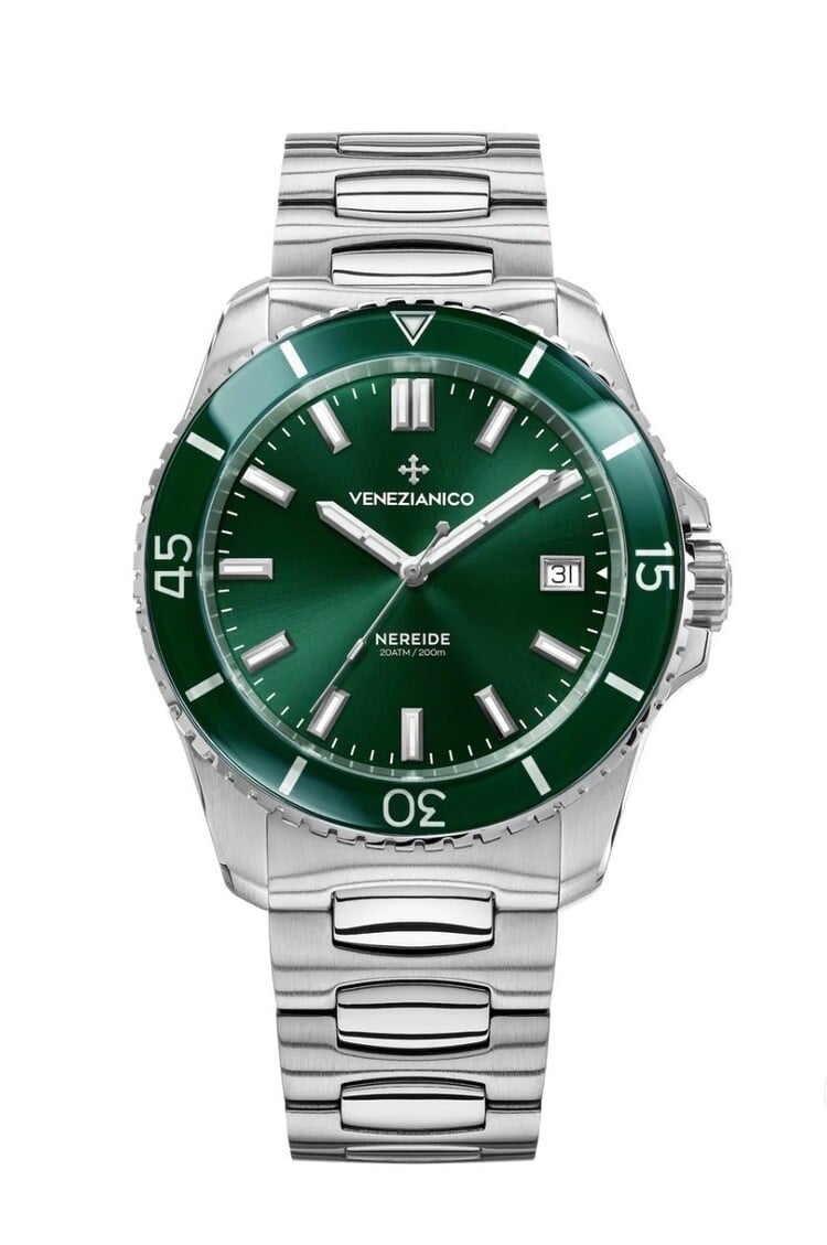 VENEZIANICO Venezianico Nereide 42 - 3321511C CASE MATERIAL: 316L Stainless Steel DIMENSIONS: Ø42mm, lug to lug 49mm  MOVEMENT: Automatic Cal. NH35A CRYSTAL: Sapphire