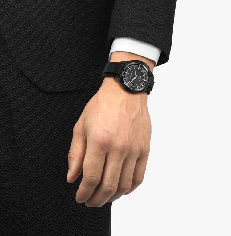 TISSOT (M) TISSOT PINARELLO 43MM T162.408.97.061.00 Diameter:  43.14mm 316L stainless steel case Scratch-resistant sapphire crystal, Certified Chronometer, Additional Leather Band, Up to 80 Hour Power Reserve