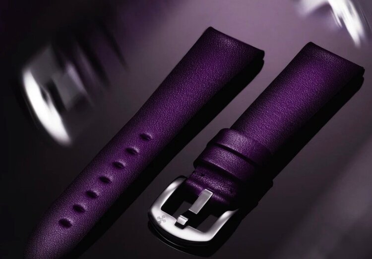 VENEZIANICO Redentore Enigma CASE MATERIAL: 316L Stainless Steel FEATURES: Regulator function DIMENSIONS: Ø40mm, lug to lug 46.7mm, 11.4mm thickness MVMT: Automatic Cal. NH39A CRYSTAL: Sapphire crystal with anti-reflective coating BEZEL: 316L Stainless Steel