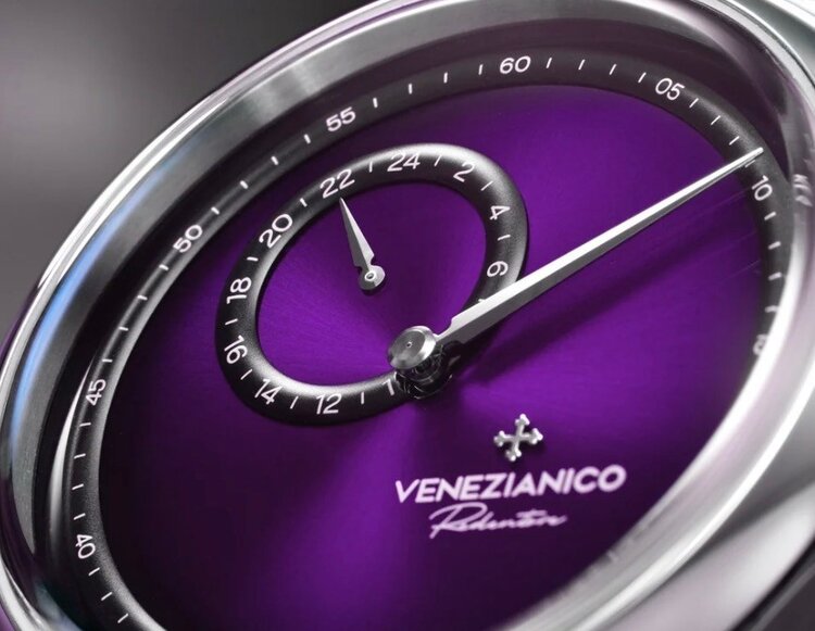 VENEZIANICO Redentore Enigma CASE MATERIAL: 316L Stainless Steel FEATURES: Regulator function DIMENSIONS: Ø40mm, lug to lug 46.7mm, 11.4mm thickness MVMT: Automatic Cal. NH39A CRYSTAL: Sapphire crystal with anti-reflective coating BEZEL: 316L Stainless Steel