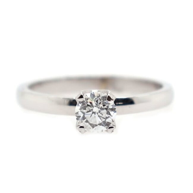 Round Brilliant Cut Solitaire Engagement Ring