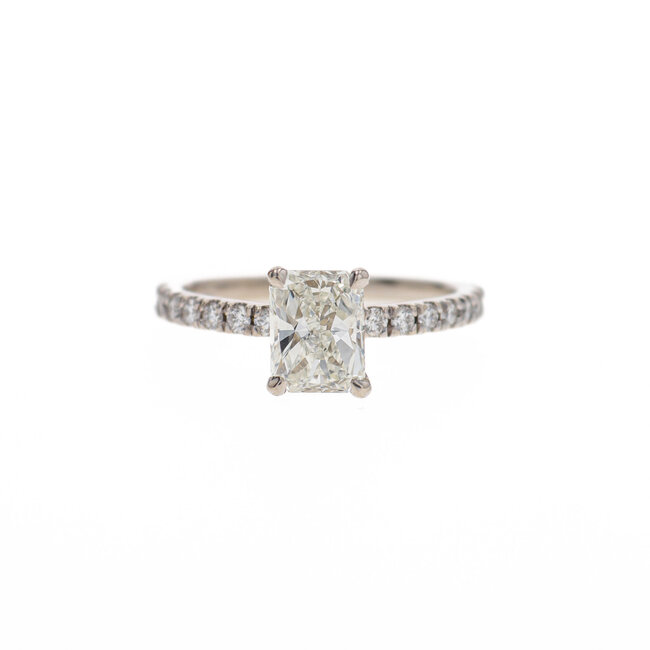 Radiant Cut Diamond Engagement Ring