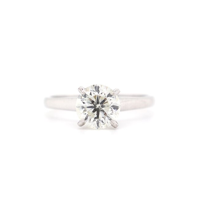 Round Brilliant Cut Solitaire Engagement Ring
