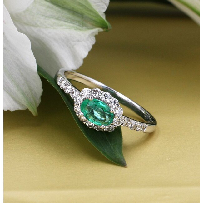 Emerald Diamond Halo Ring