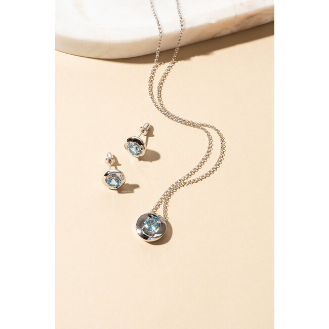 Elle Swirl Collection