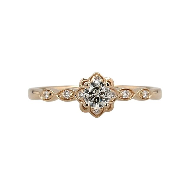 Round Brilliant Cut Diamond Engagement Ring