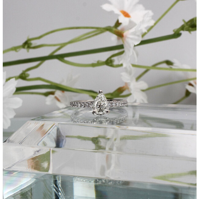Pear Shaped Engagement Ring