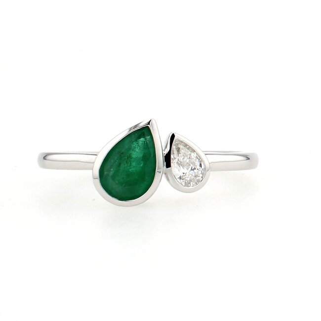 Emerald & Diamond Toi-Et-Moi Ring