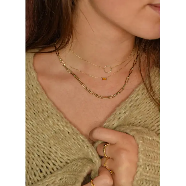 Jackie Circle Silhouette Necklace