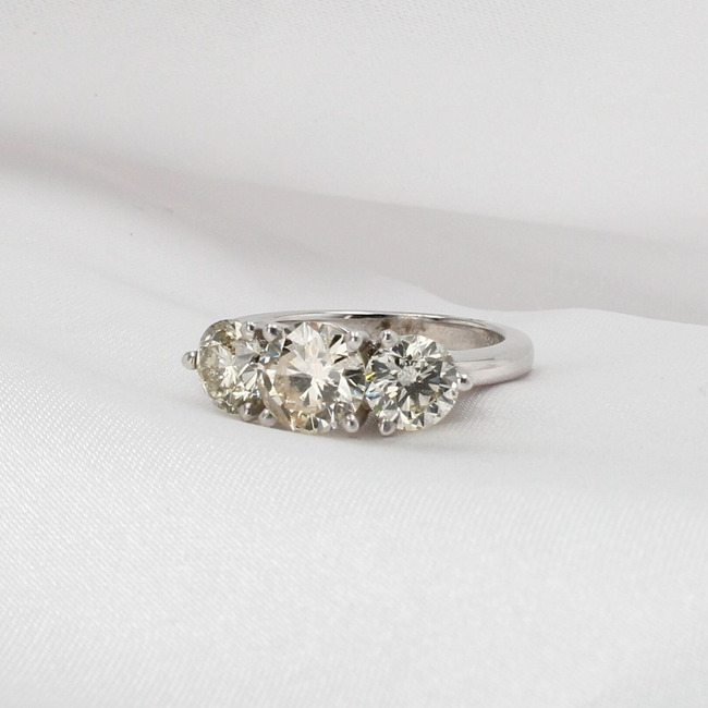 Round Brilliant Cut Trinity Diamond Ring